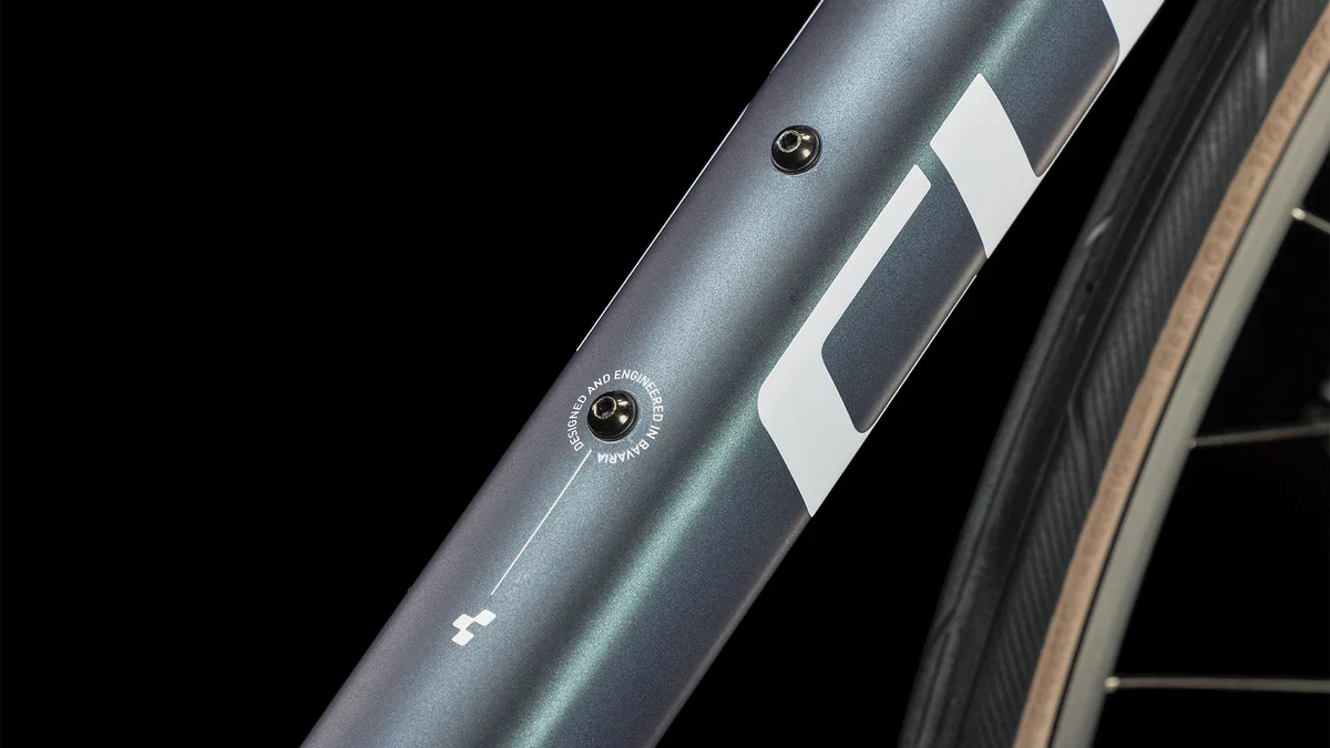 Bicicleta Ruta Cube Attain Aro 700c Azul - Image 6