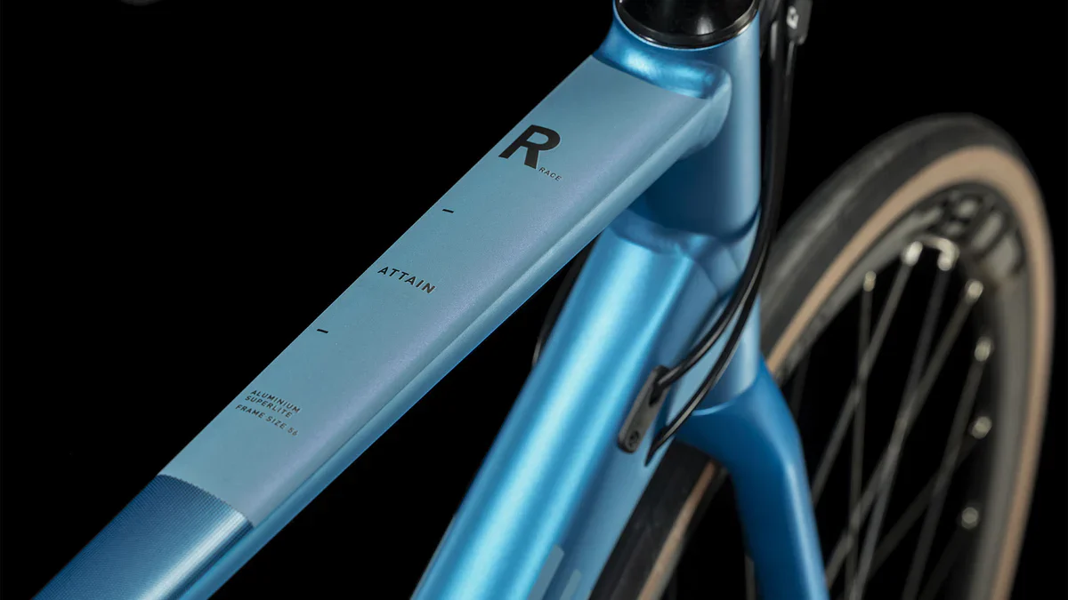 Bicicleta Ruta Cube Attain Race Aro 700c Azul Spectral - Image 3