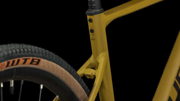 Bicicleta Cube Nuroad Ex Caramel Negro - Image 3