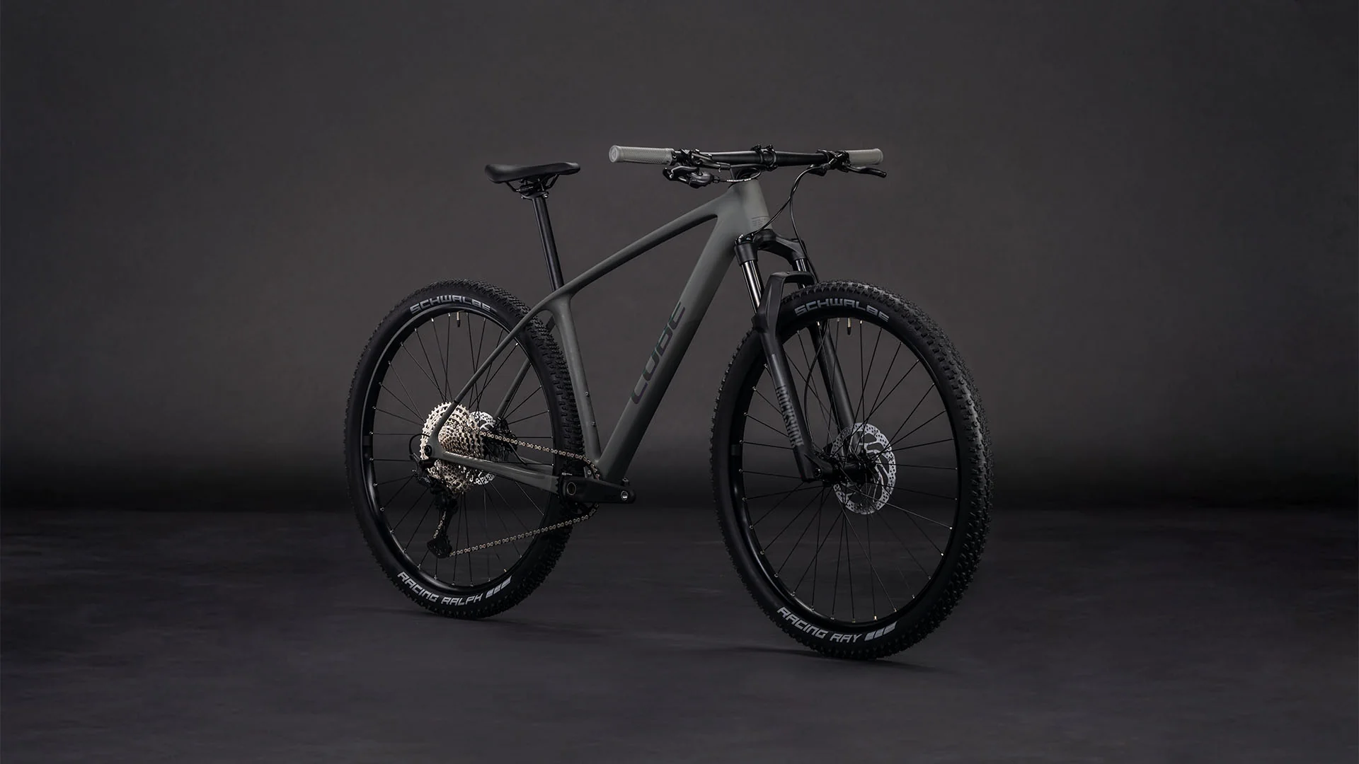Bicicleta Cube Reaction C:62 ONE Oldgrey´n´Black - Image 2