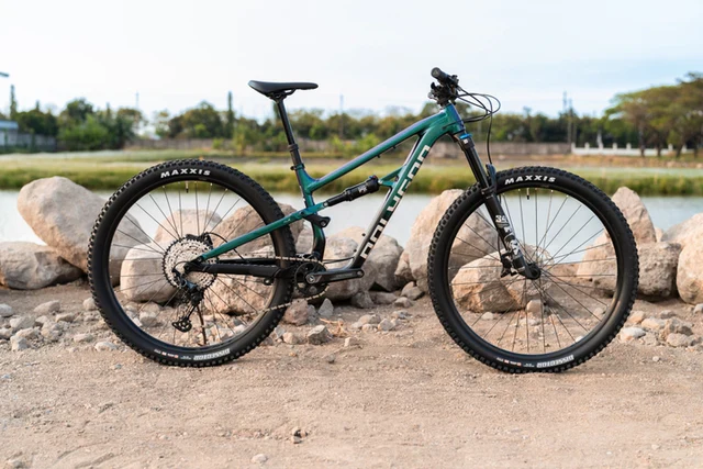 Bicicleta Polygon Siskiu T8 UDH Chameleon - Image 11