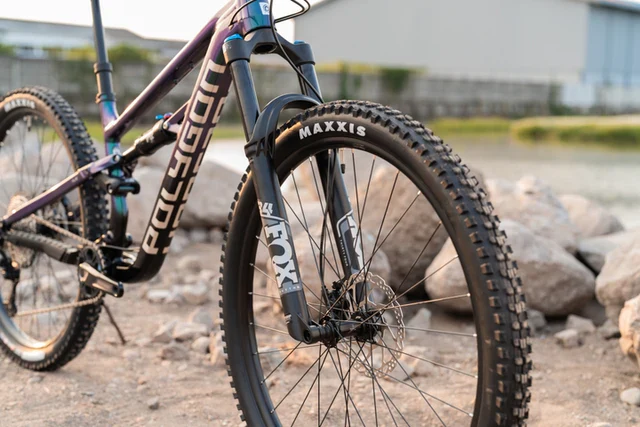 Bicicleta Polygon Siskiu T8 UDH Chameleon - Image 6