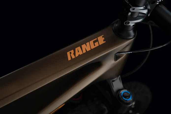 Bicicleta Enduro Norco Range C2 Aro 29  Cafe - Image 3
