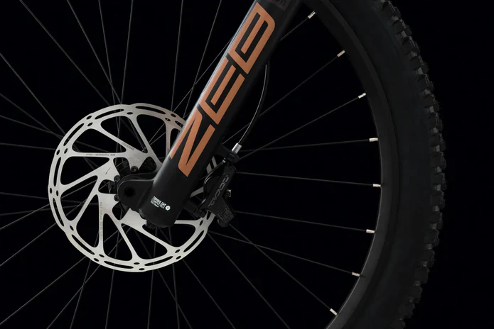Bicicleta Enduro Norco Range C2 Aro 29  Cafe - Image 6