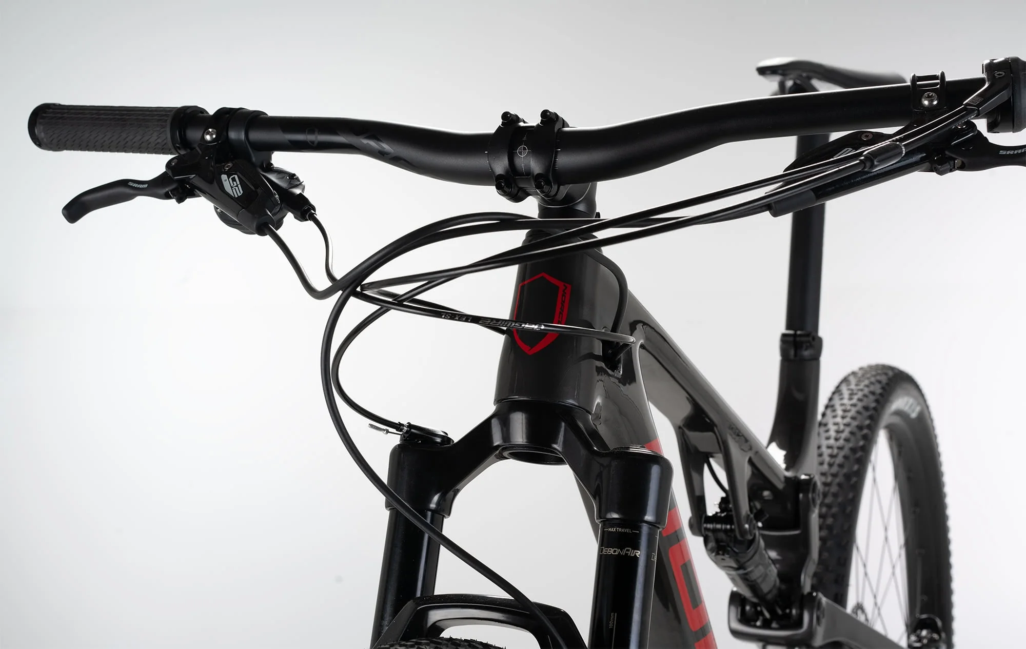 Bicicleta Revolver FS 2 100 XC Race Aro 29" Negro/Rojo Norco - Image 4