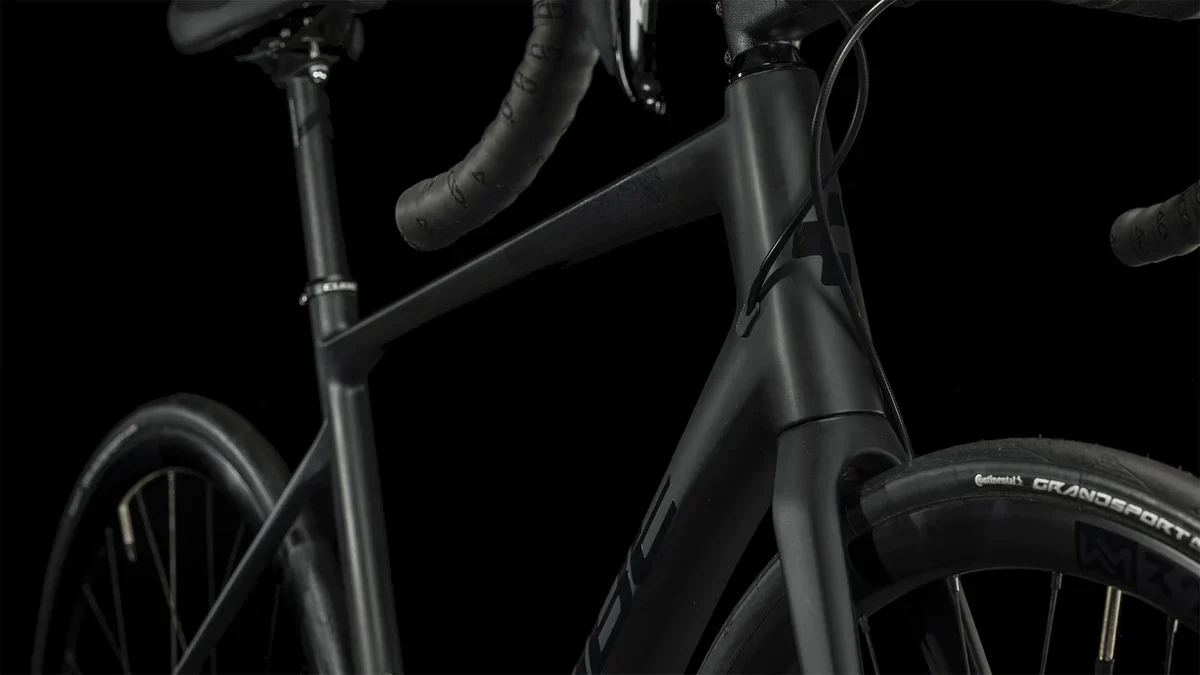 Bicicleta Ruta Cube Attain GTC SLX Negro Aro 700c - Image 3