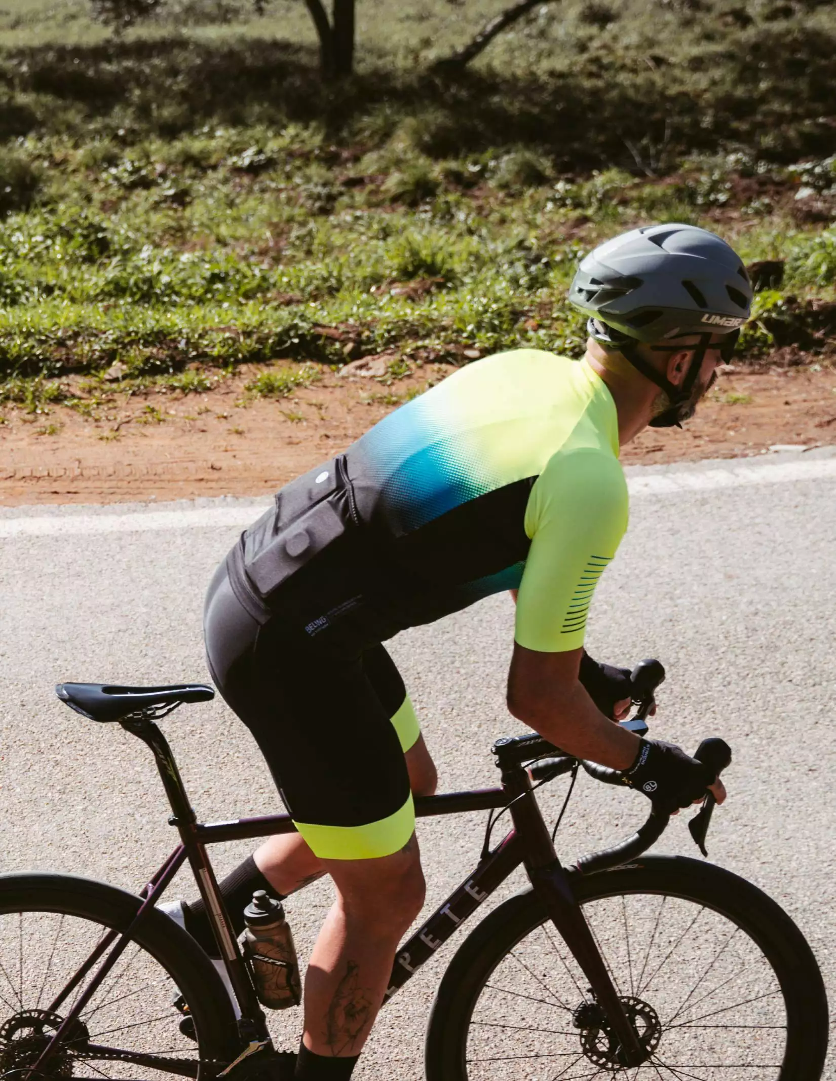Bicycle Line Tricota Sesto Negro/Amarillo - Image 3