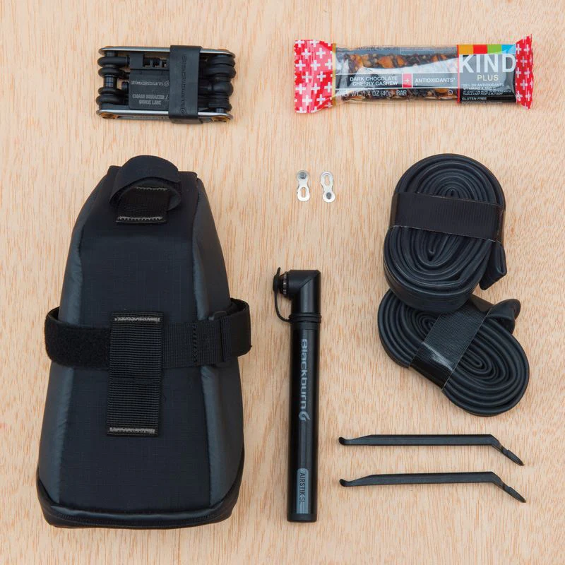Blackburn Bolso Bicicleta de Asiento Medio Reflectante Negro - Image 5