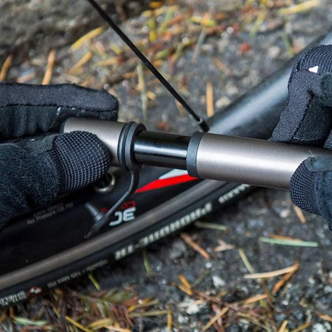 Bombin Bicicleta Airstik SL Mini Pump Dorado Blackburn - Image 3
