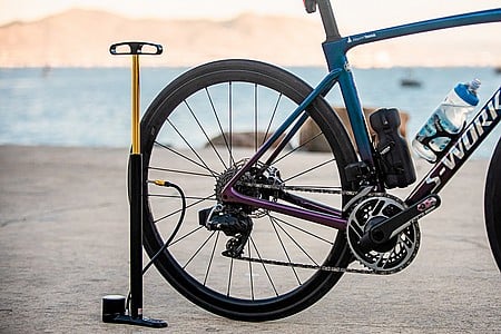 Lezyne Bombin De Pie CNC Travel Drive 1.5 Black - Image 2