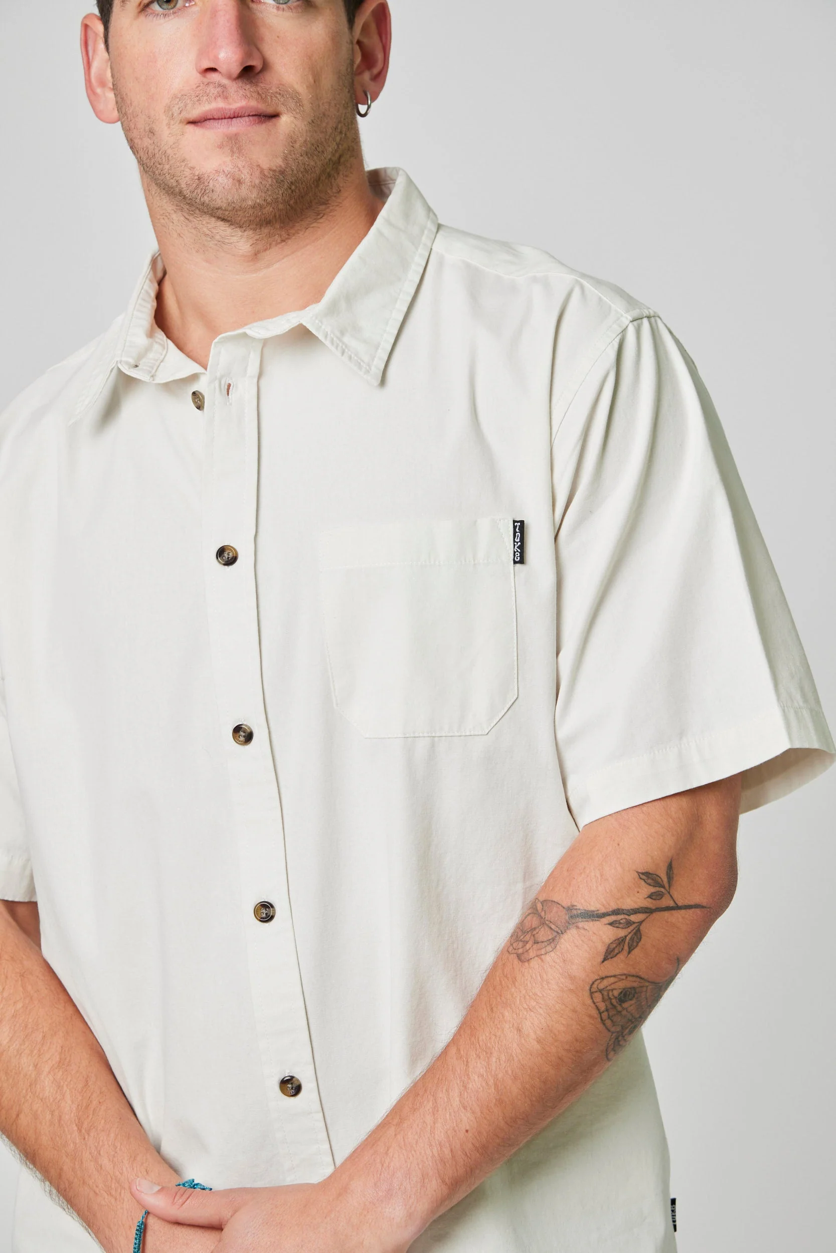 Camisa Solid Blanca - Image 4