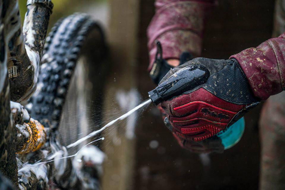 Detergente Bicicleta Biodegradable 1 Litro Peaty's - Image 3