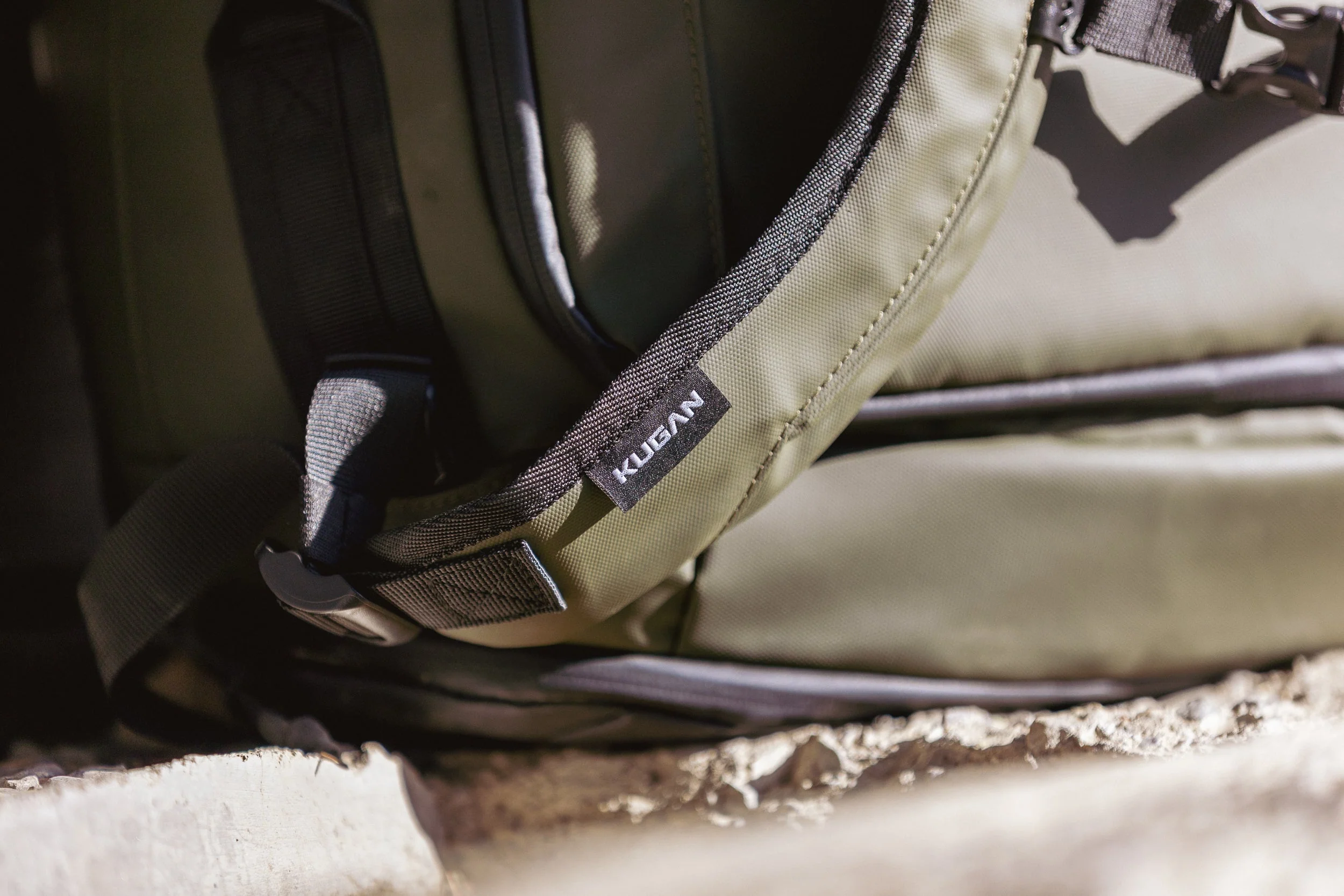 Bolso Duffel 40L Dark Forest - Image 13