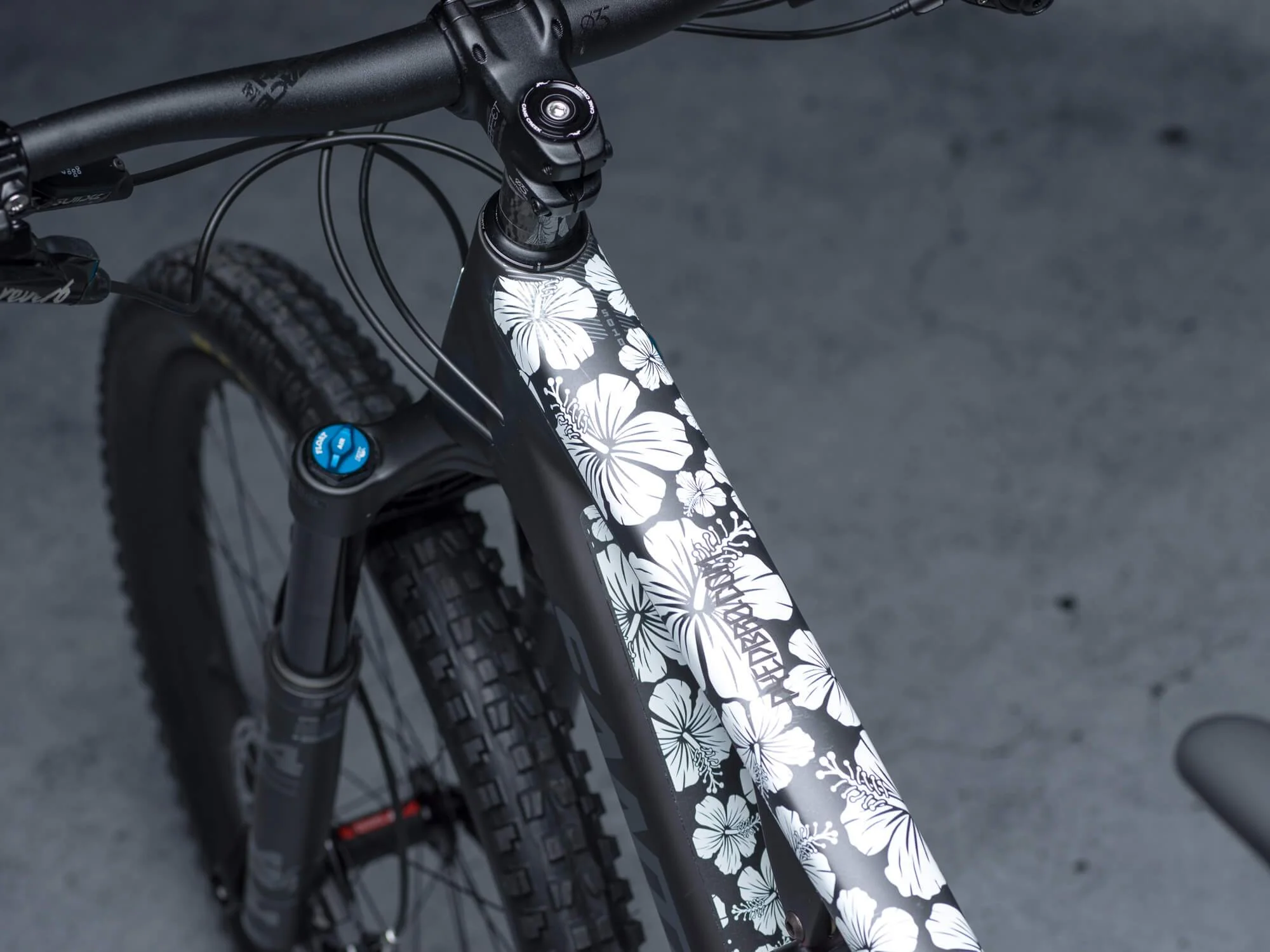 Dyedbro Protector Cuadro Bicicleta Pro Full Hawaiian Flowers