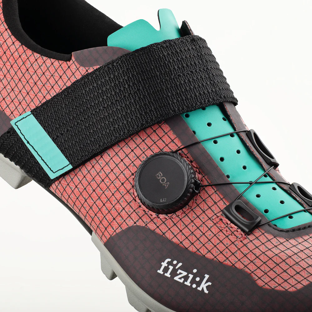 FIZIK Zapatillas de Bicicleta Vento Ferox Carbon | Rojo-Turquesa - Image 6