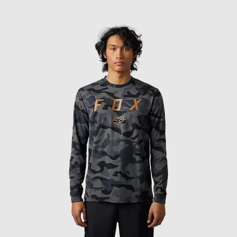 FOX Polera Lifestyle Vzns Manga Larga Camo Negro