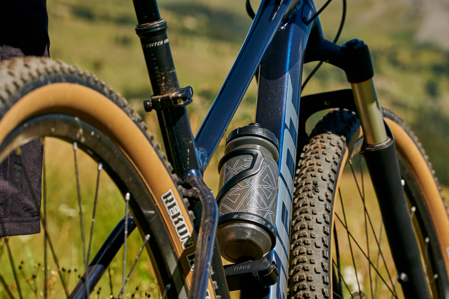 Giant Bicicleta Talon 29 0 My25 | Preventa Mayo 2026 - Image 3