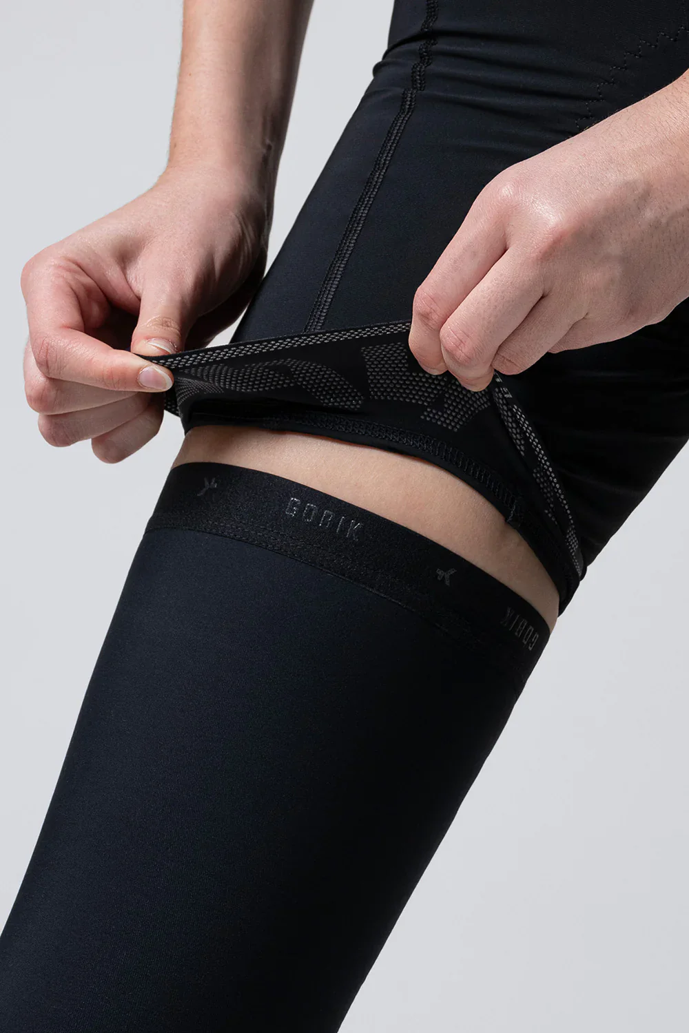 Gobik Rodilleras Termicas Haru 2.0 Unisex Pitch Black - Image 5