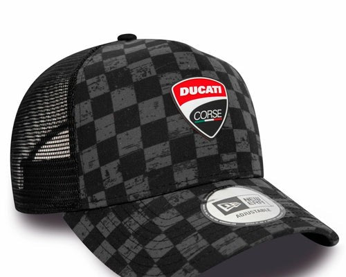 Gorra Trucker AOP Ducati Corse DC Black/Anthracite New Era - Image 2