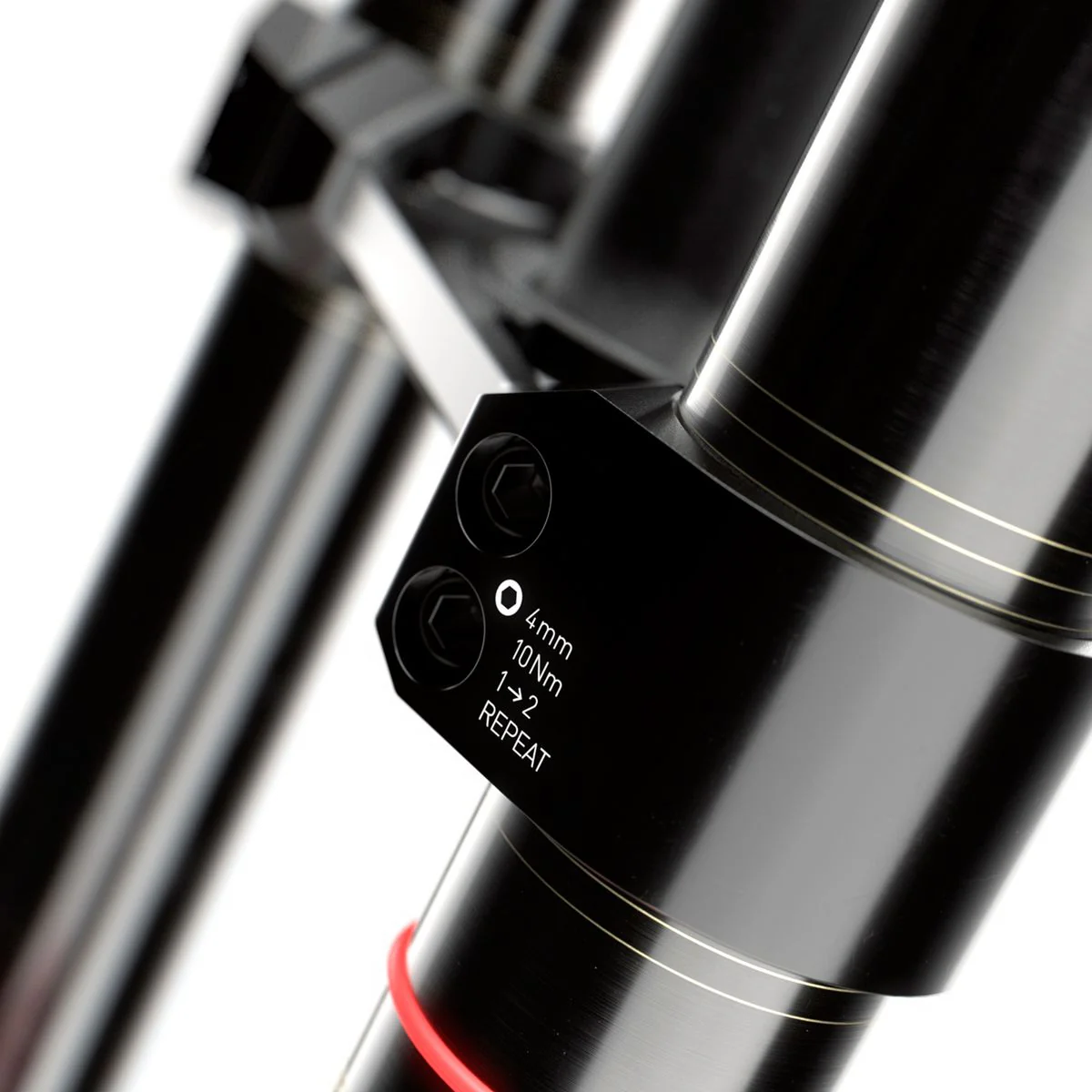 Horquilla RockShox BoXXer Ultimate RC2 D1 29 Boost 200mm 52OS Roja - Image 4