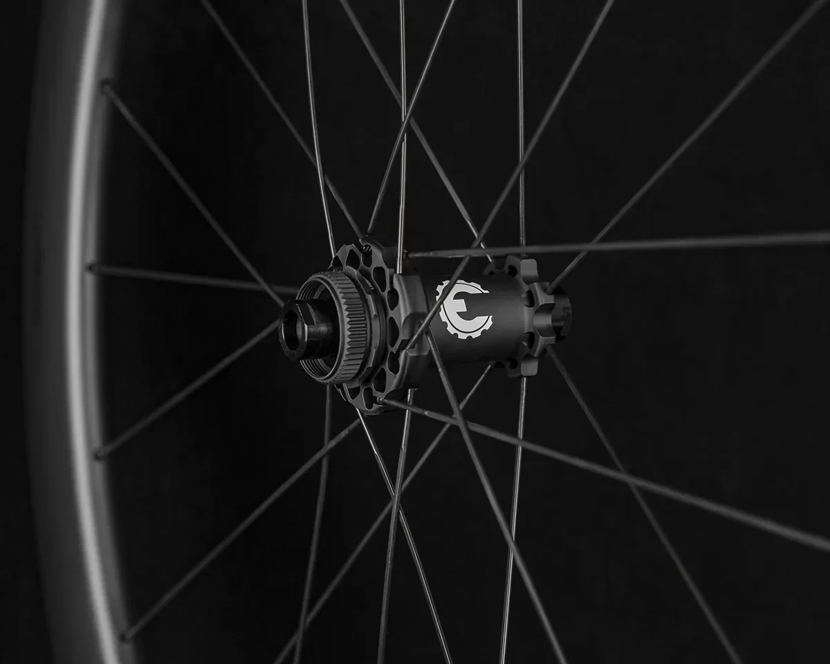 Juego de Ruedas Ruta Elite Wheels Marvel 50D [No incluye Núcleo] - Image 4