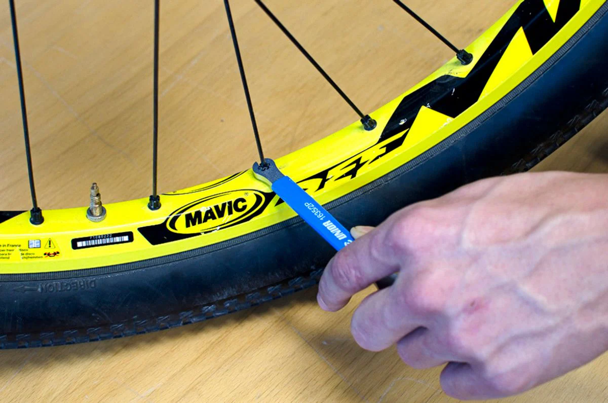 Unior Llave Tira Rayos Doble Mavic 6/10.9 - Image 2