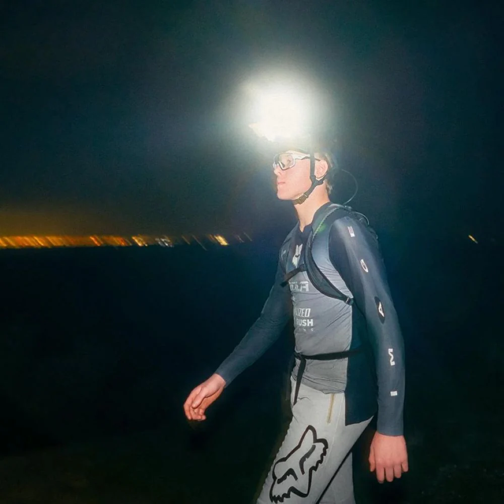 Luz Delantera Casco Bicicleta Blinder X 2300 + Bateria 10000 mAh - Image 8