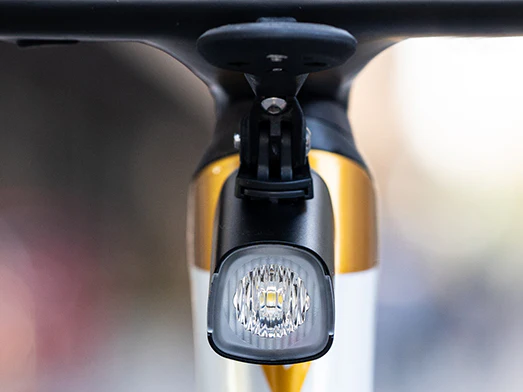 Luz Delantera Ravemen K700 - Image 3