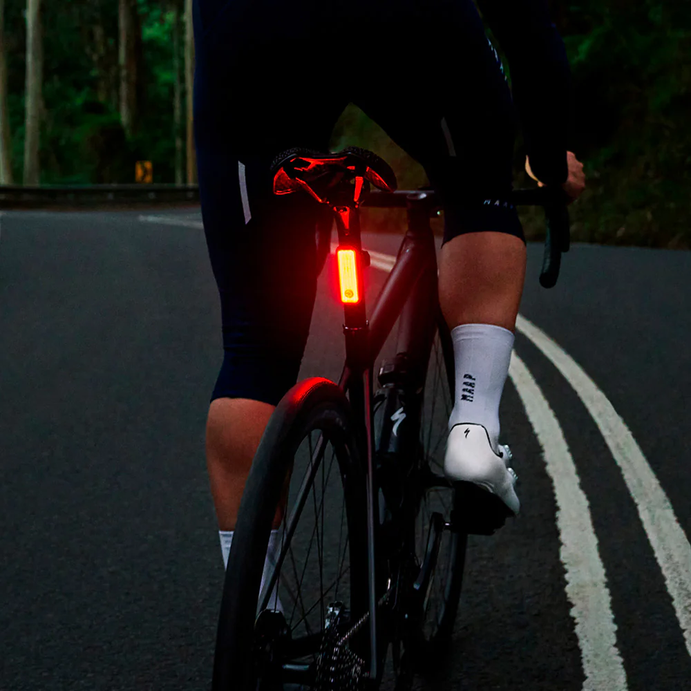 Luz Trasera Knog Blinder R-150 - Image 5