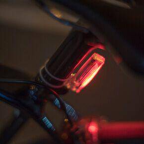 Luz Trasera Knog Plus+ Transparente - Image 3