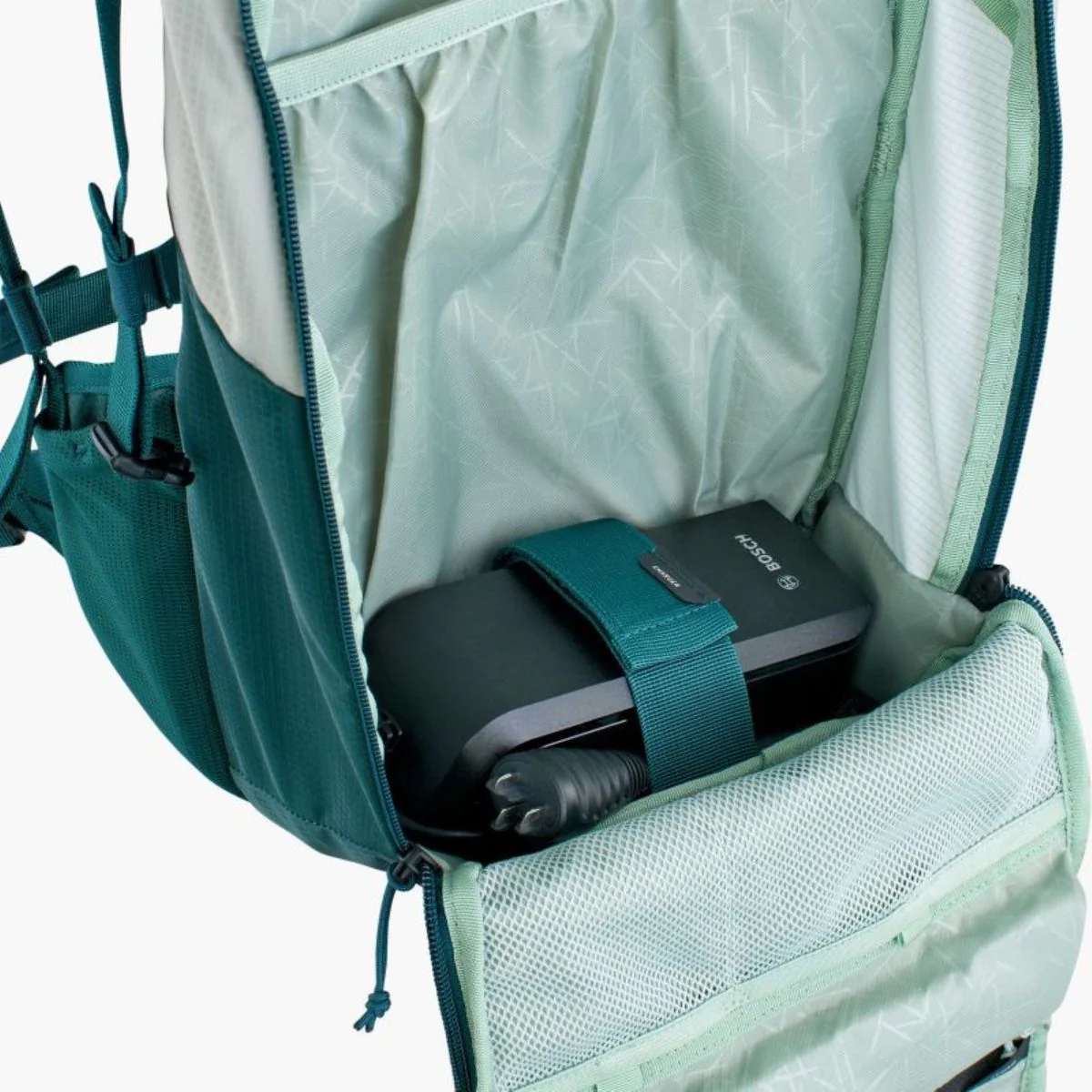 Mochila Evoc E-Ride 12L Gris Petróleo - Image 3