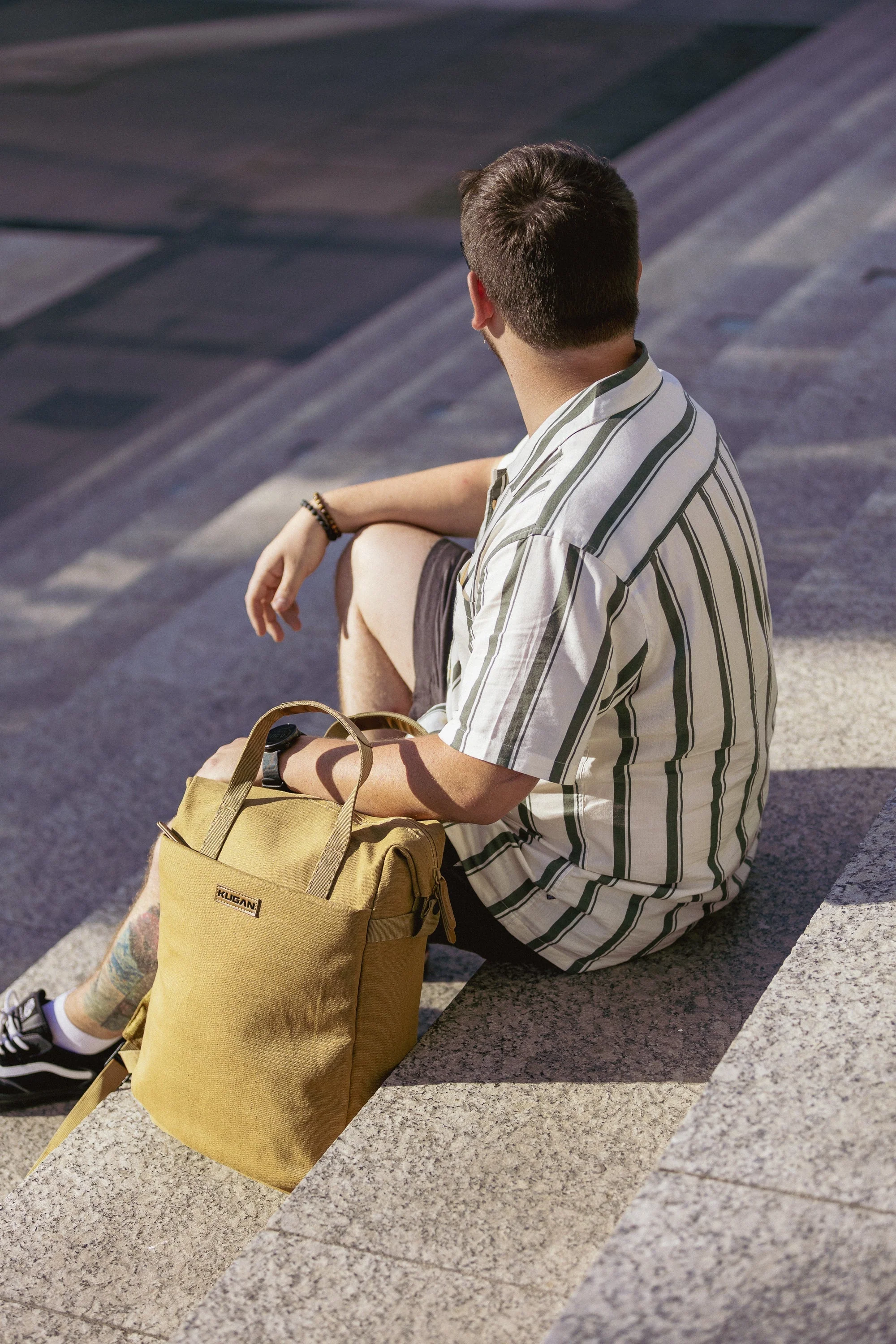 Mochila Transit Mustard Yellow - Image 10