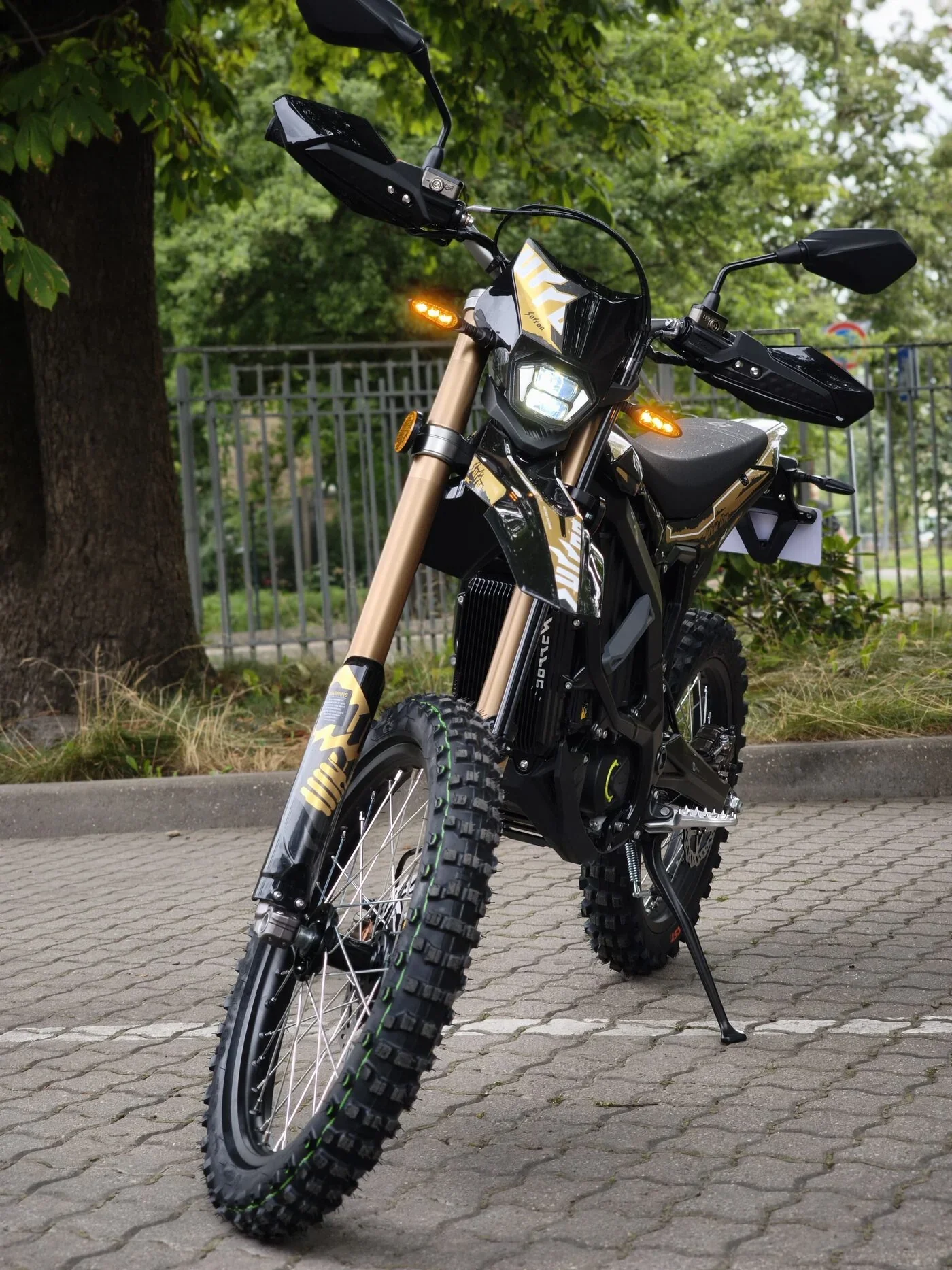 Moto Electrica Sur-Ron Ultra Bee R 25 - Image 3
