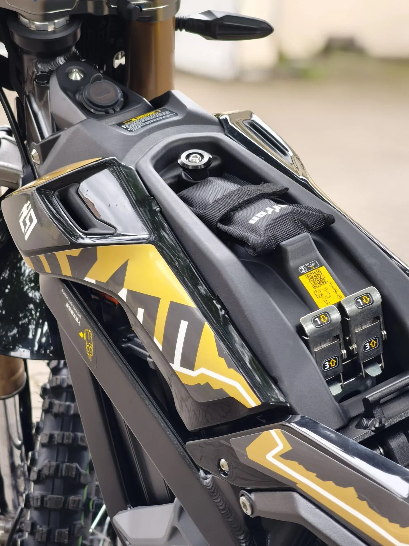 Moto Electrica Sur-Ron Ultra Bee R 25 - Image 6