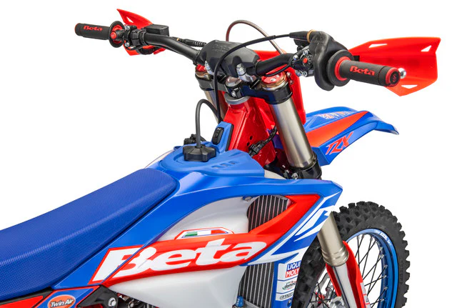 Moto RX 2T 300 Cross  Beta - Image 4