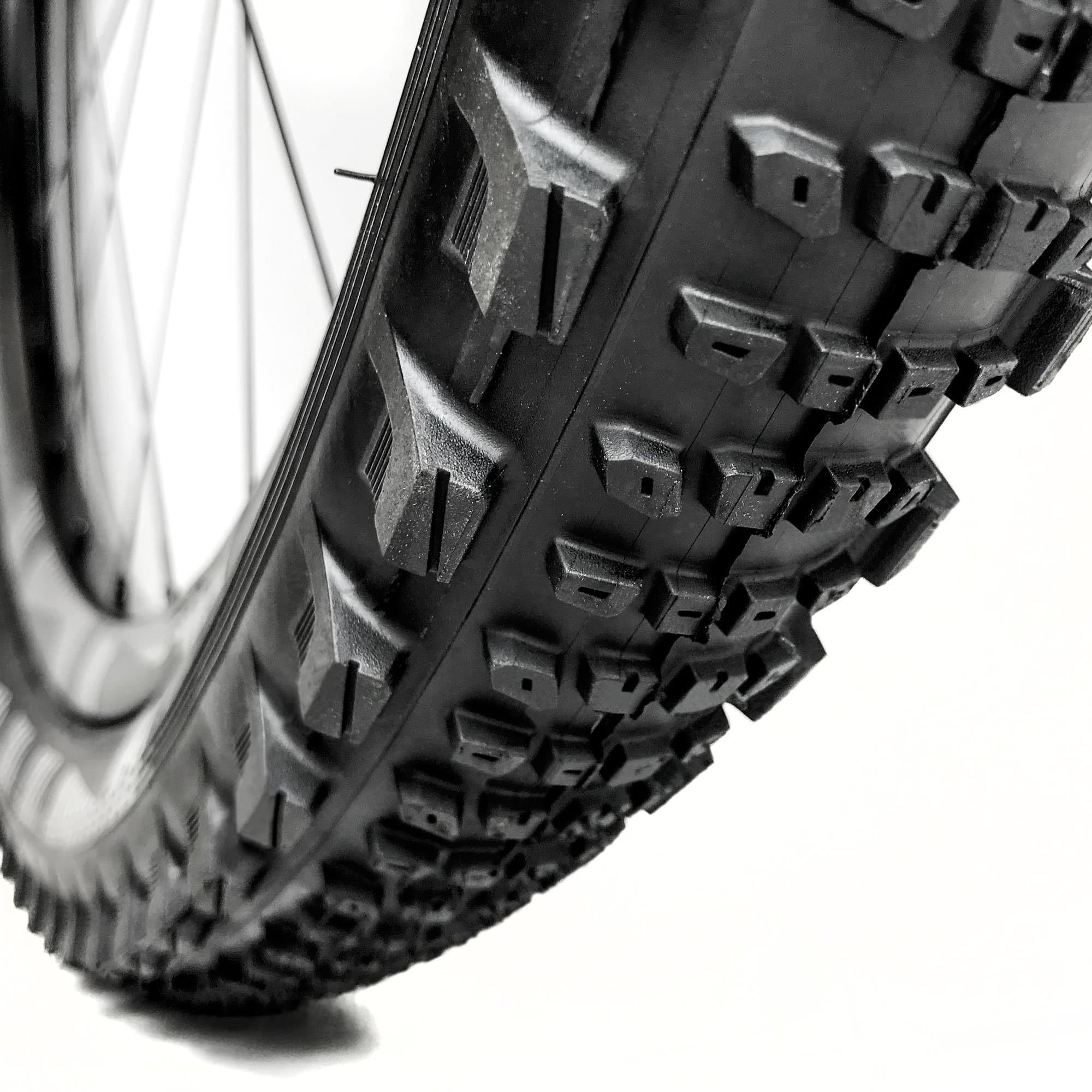 Neumatico Trs Plus Trail 29 X 2.35 Singl E.Thirteen