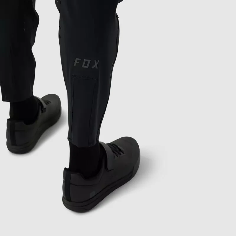 Pantalon Bicicleta Defend Negro Fox - Image 5