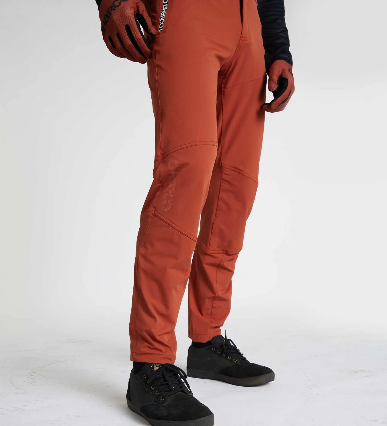 Pantalón Hombre Gravity Title - Image 2