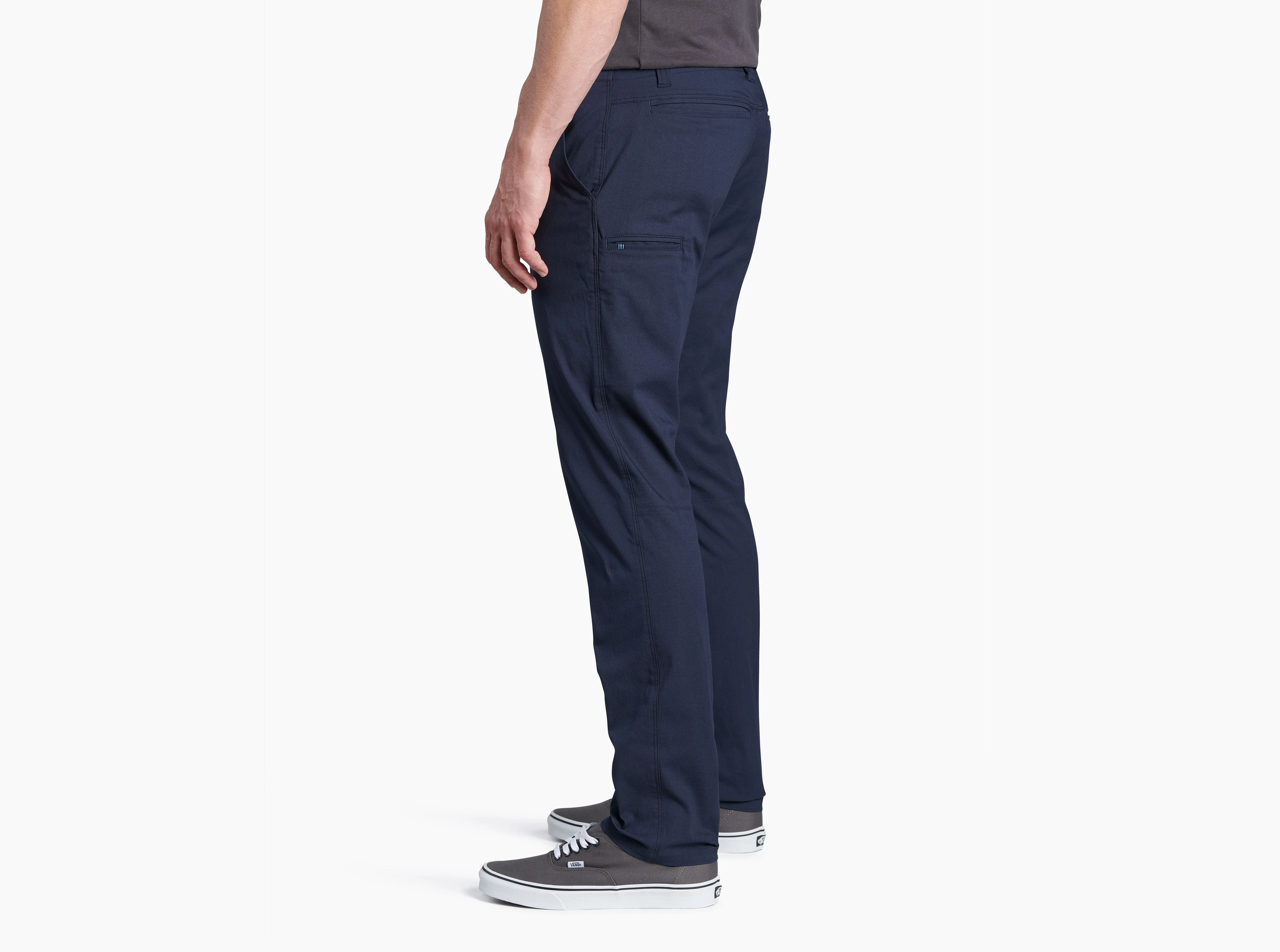 Pantalón Kühl Resistor Lite Chino Tapered - Image 4