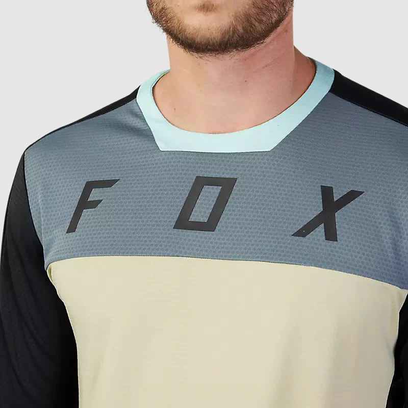 Polera Bicicleta Defend Cekt Manga Larga Crema Fox - Image 4