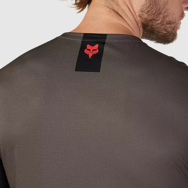 Polera Bicicleta Flexair Arcadia Manga Larga Cafe Fox - Image 3