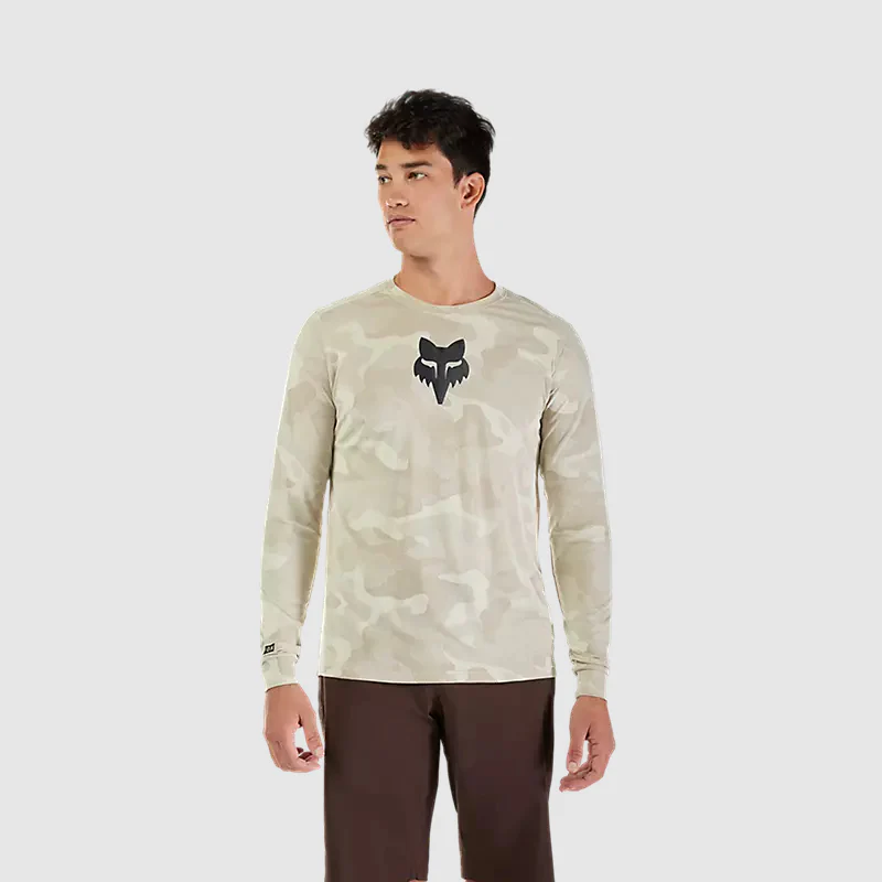 Polera Bicicleta Ranger TruDri Manga Larga Crema Fox - Image 3