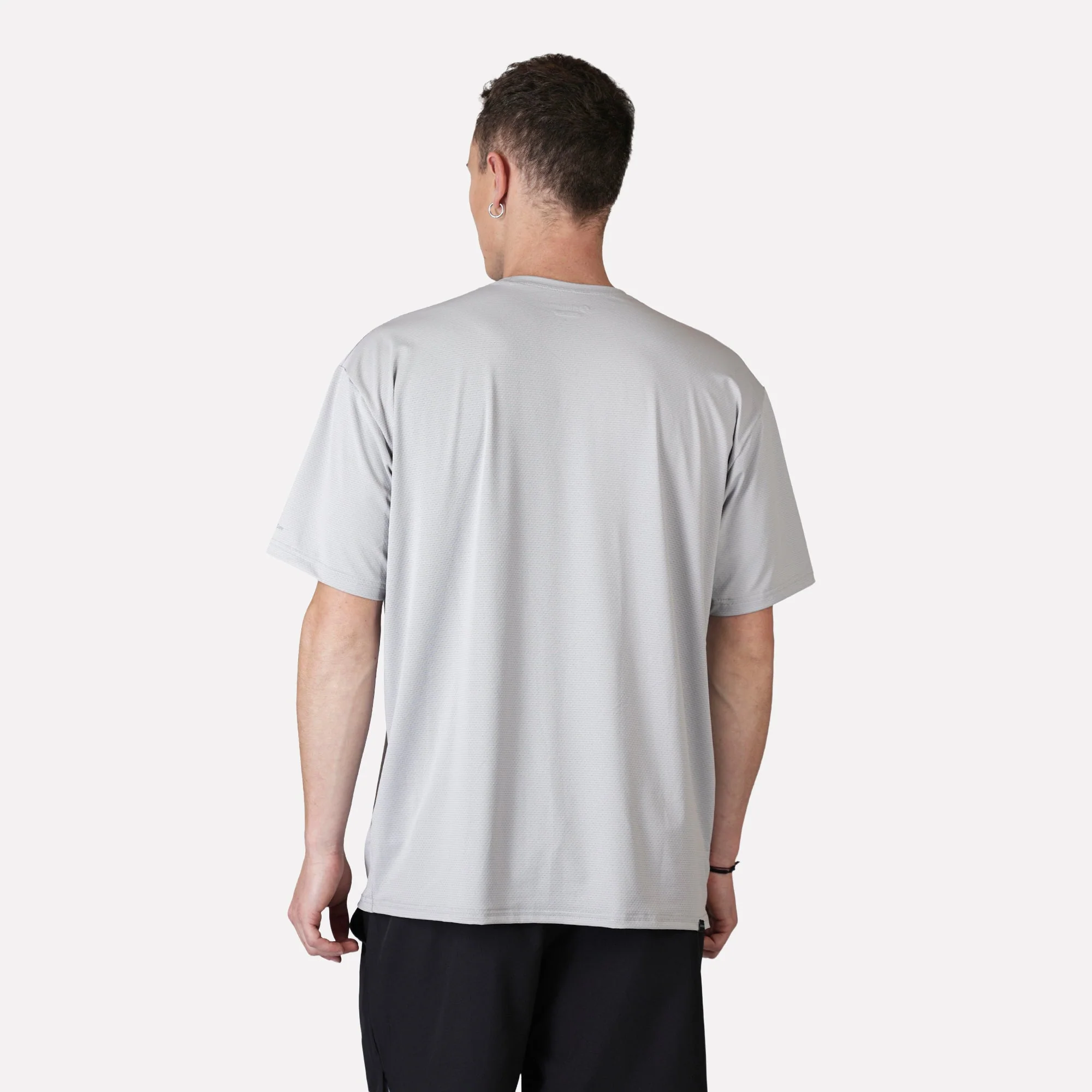 Polera deportiva Hombre Dinámica Dry Core Gris - Image 2