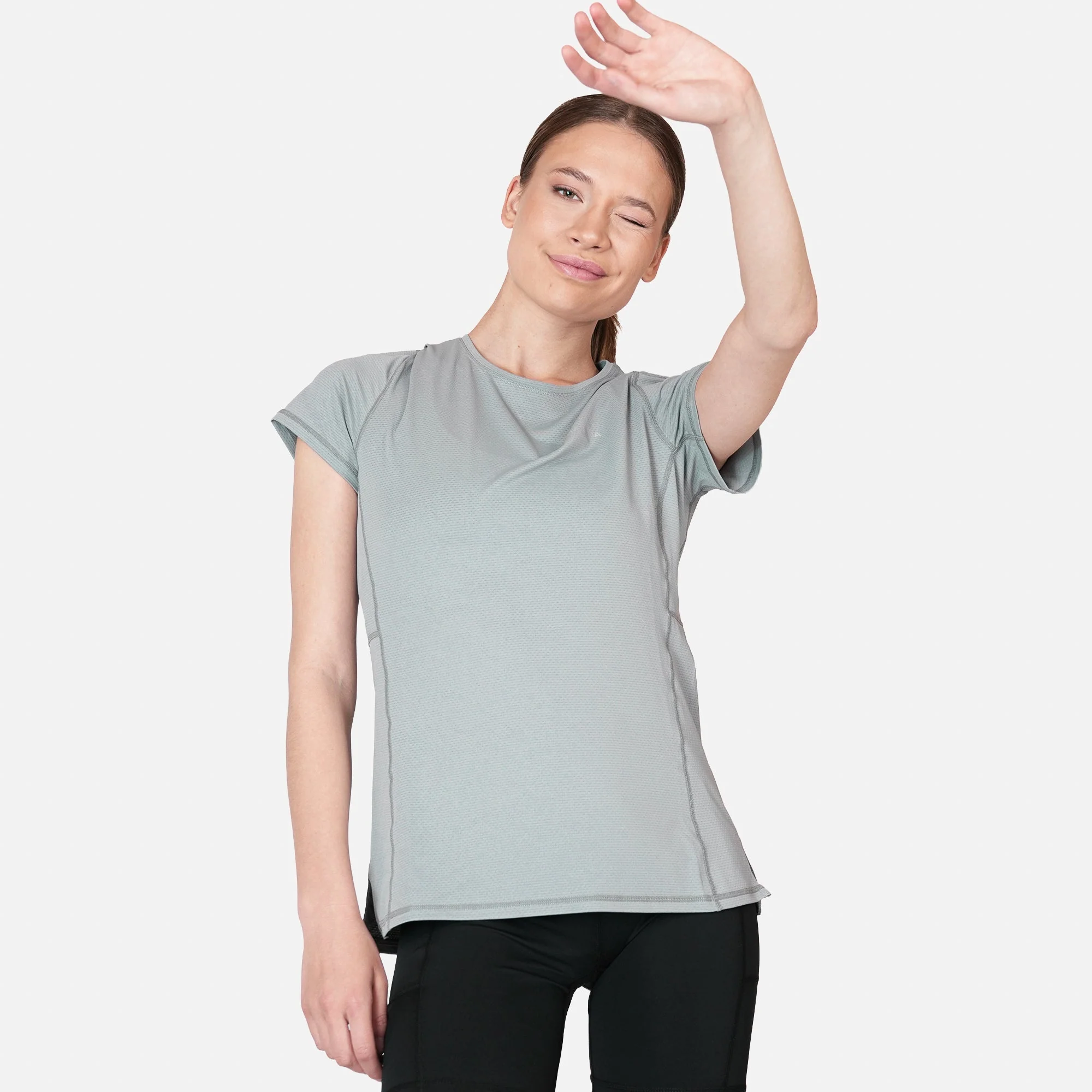 Polera deportiva Mujer Dinámica Dry Core Gris - Image 4
