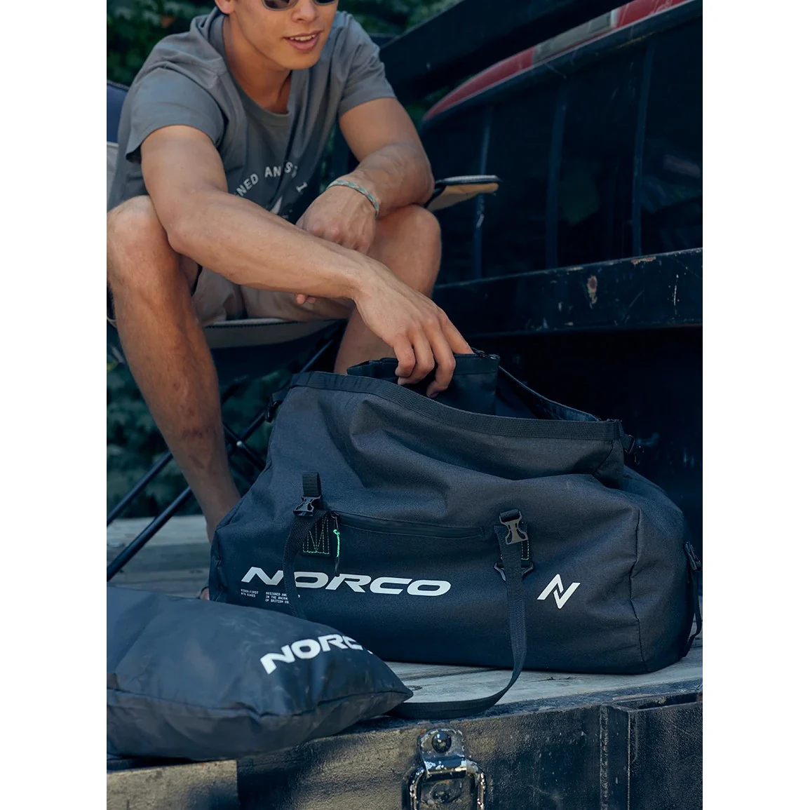 Polera Lifestyle Backwoods Seal Gris Norco - Image 3