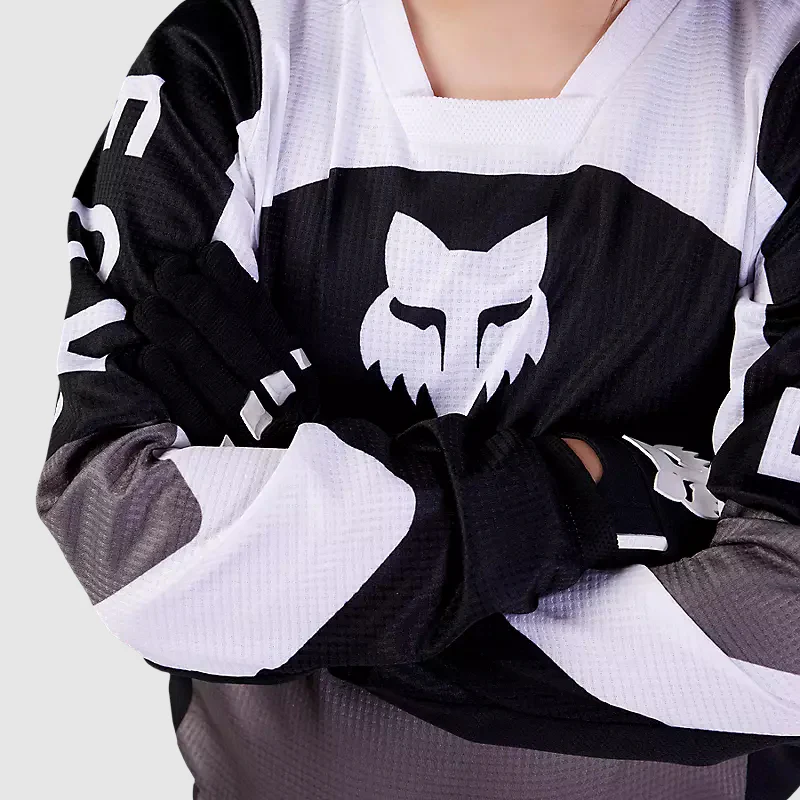Polera Moto Niño 180 Nitro Negro/Gris Fox - Image 5