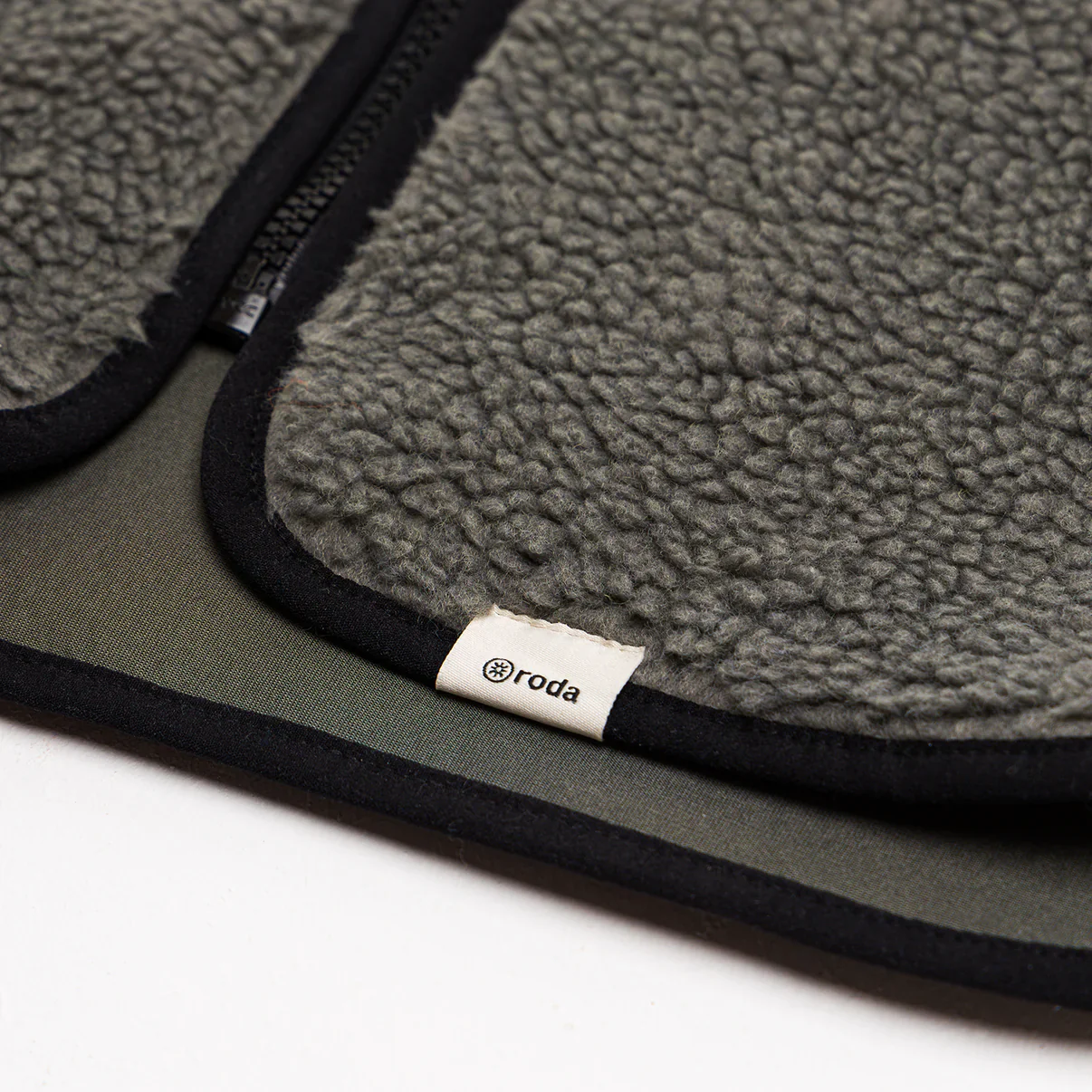 Roda Chaleco Vest Gris - Image 6