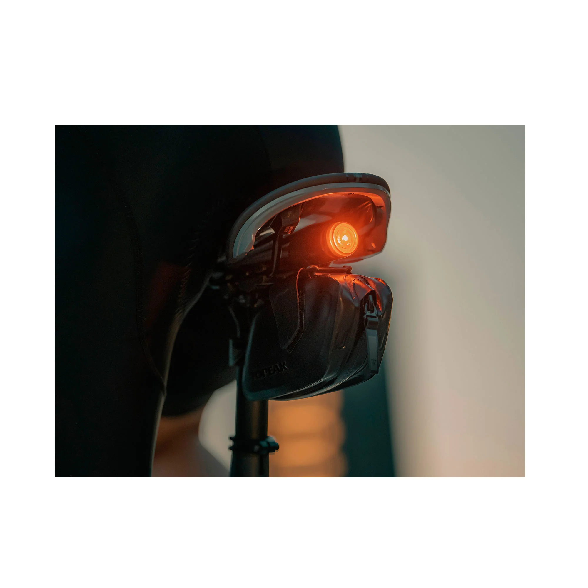 Topeak Luz Trasera 40 Lumens USB - Image 3